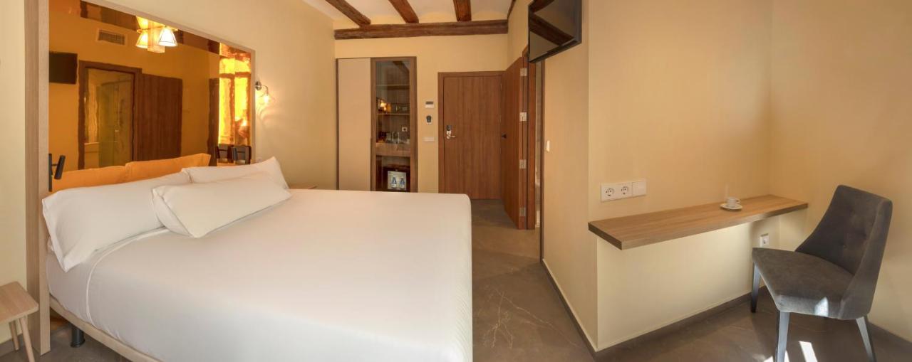 Sh Suite Palace (Adults Only) Valencia Exteriör bild